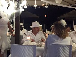 Foto 29 di Cena in Bianco © 2016